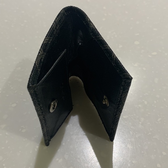 Coin wallet - Picture 3 of 6